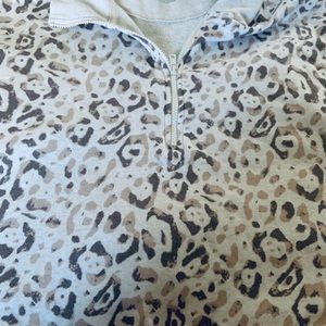 Woman’s oversized sweatshirt